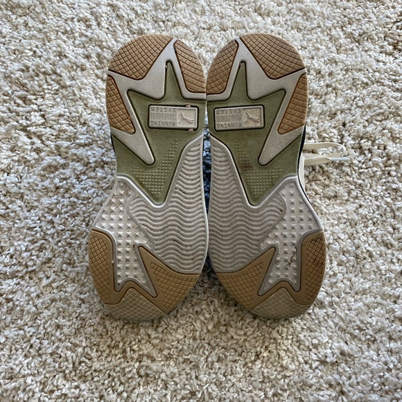 Puma Chunky Dad Sneakers - Picture 3 of 4